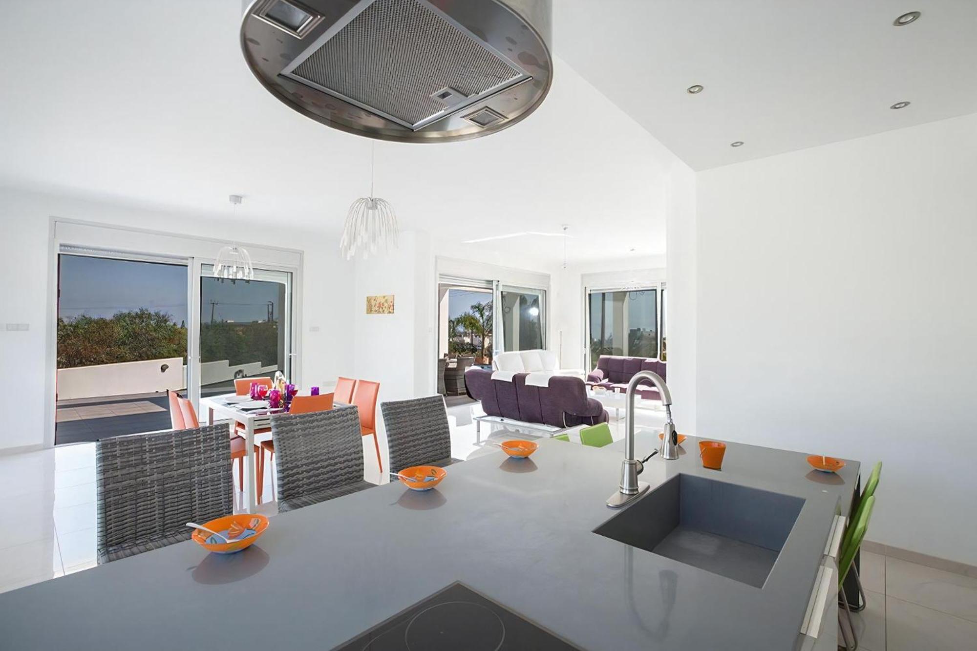 Villa Protara Chrysos - Beautiful 5 Bedroom Protaras Villa - Walking Distance To Fig Tree Bay Exterior photo